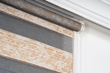 TURUNCU DESENLİ ZEBRA PERDE